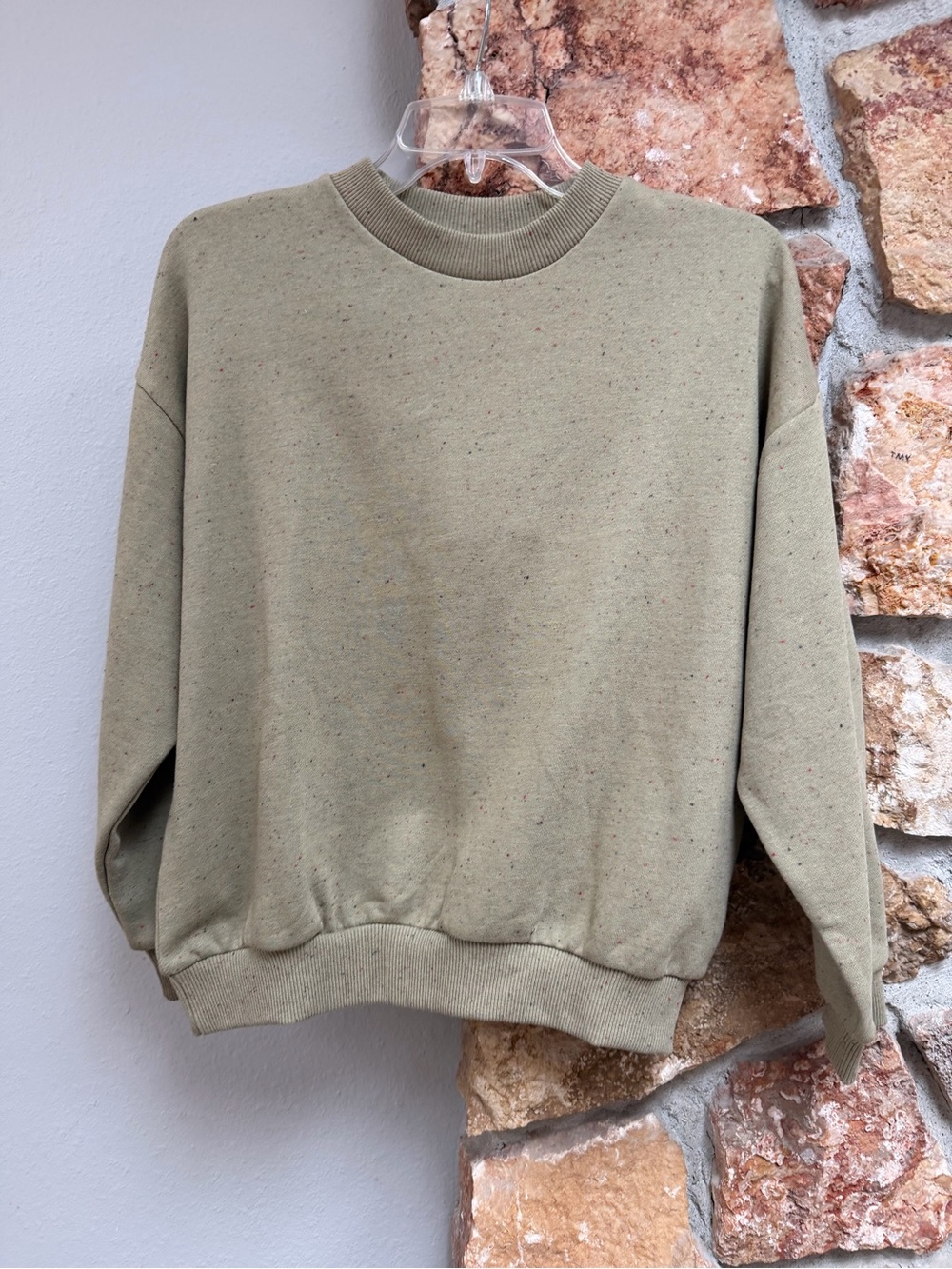 NWOT Nike Youth Large Olive Green Crewneck Sweater